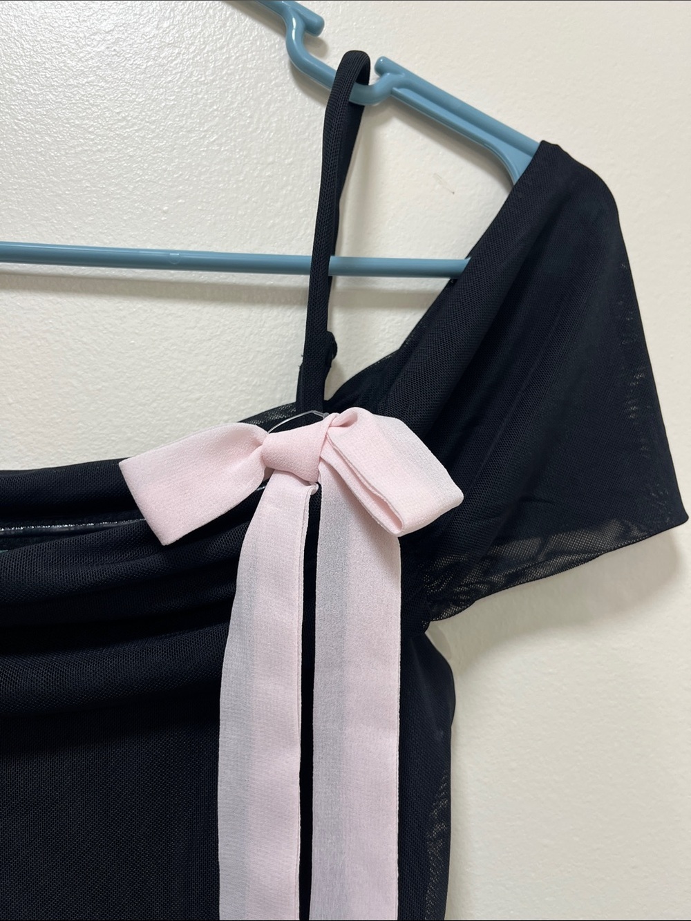 Wild fable Black Off-Shoulder Maxi Dress with Pink Bow Straps Size XS - Picture 6 of 16